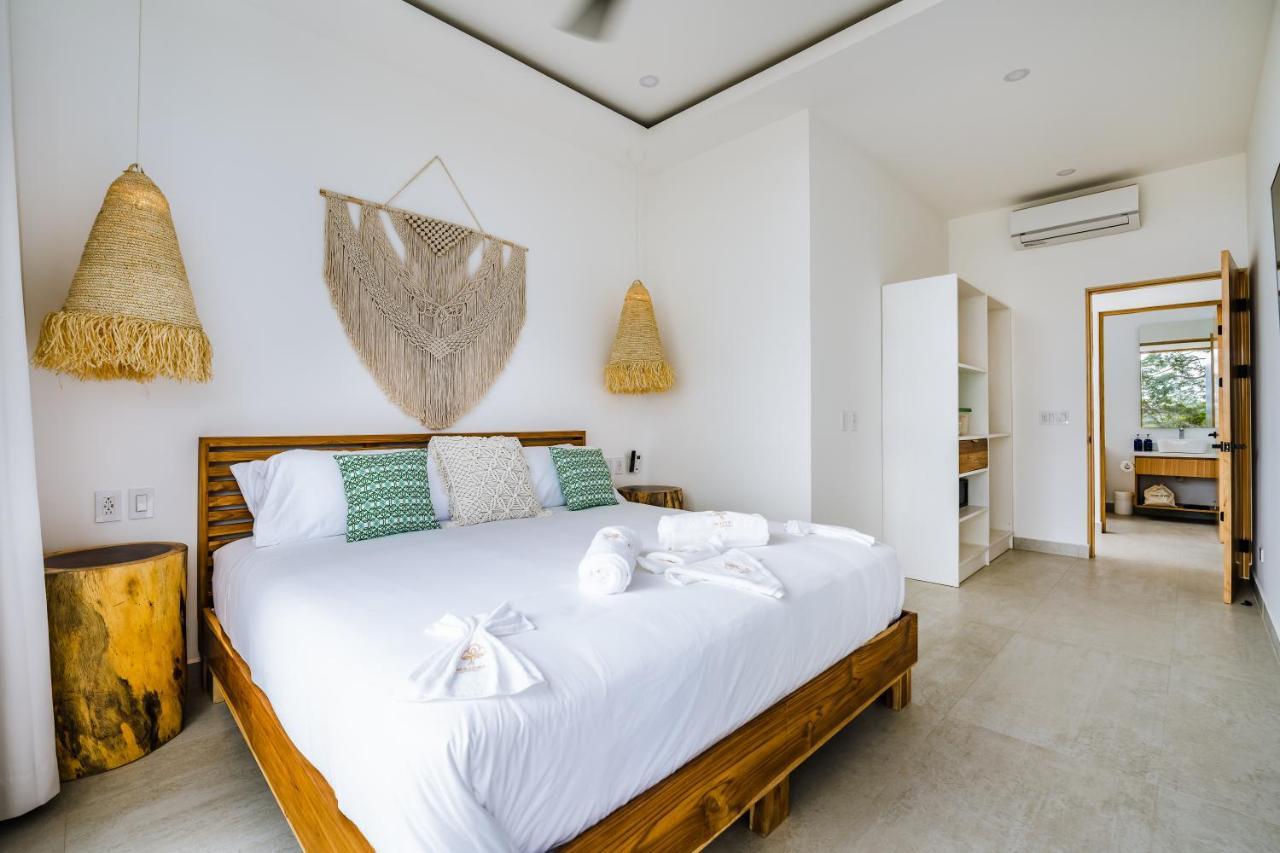 Mvillas Luxury Villas With Beach Club Access & Sauna タマリンド エクステリア 写真