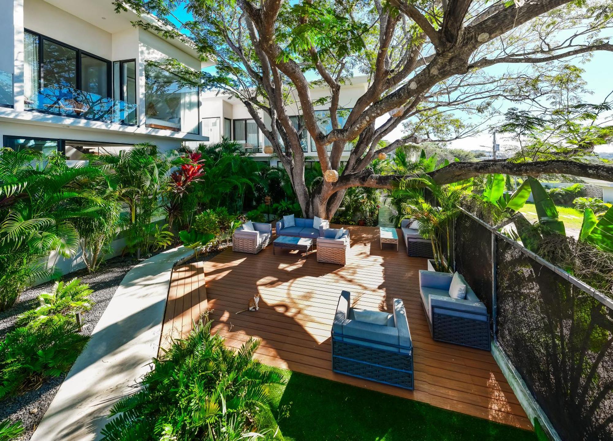 Mvillas Luxury Villas With Beach Club Access & Sauna タマリンド エクステリア 写真